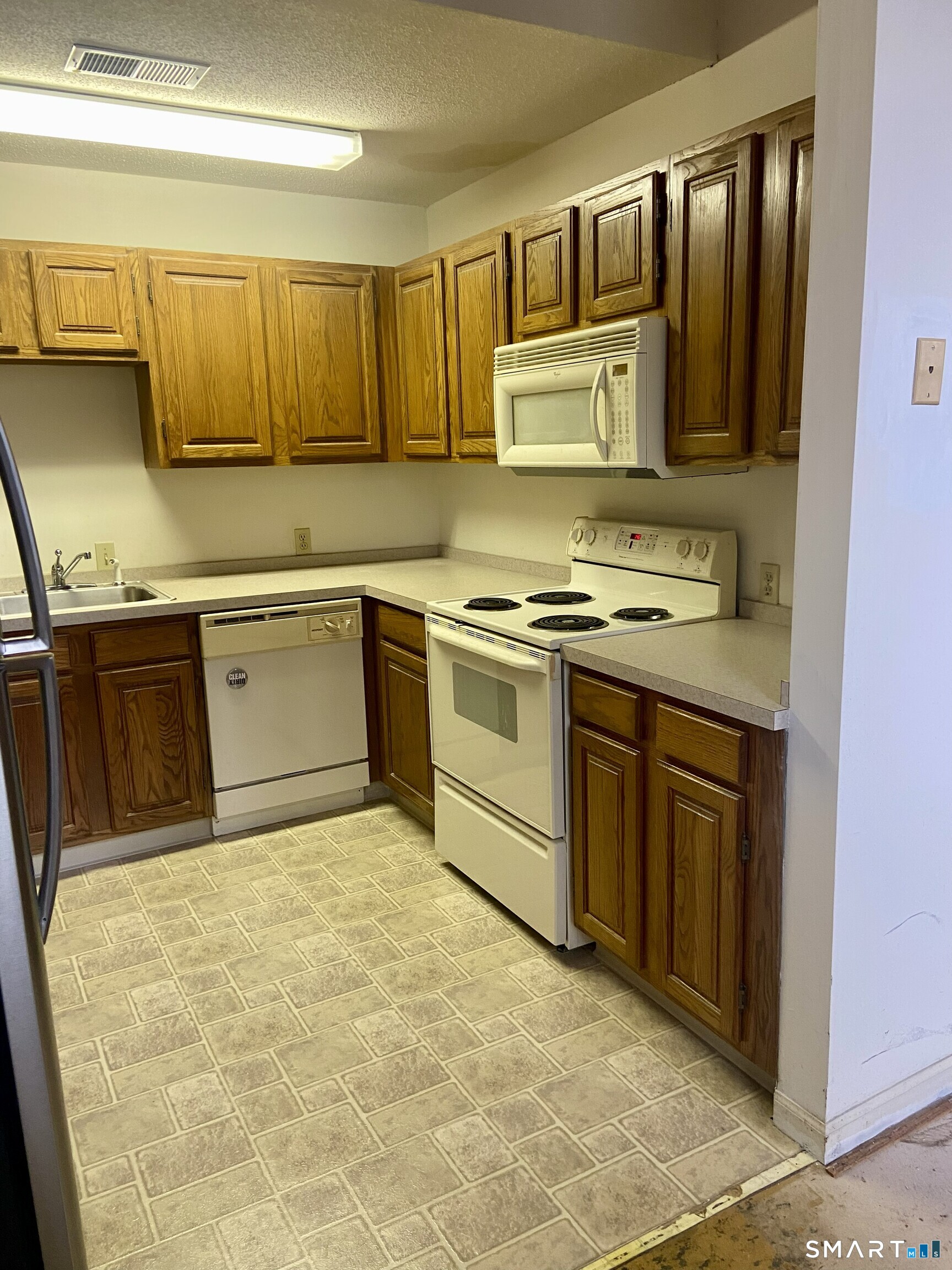 16 Vernon Avenue Vernon CT 06066