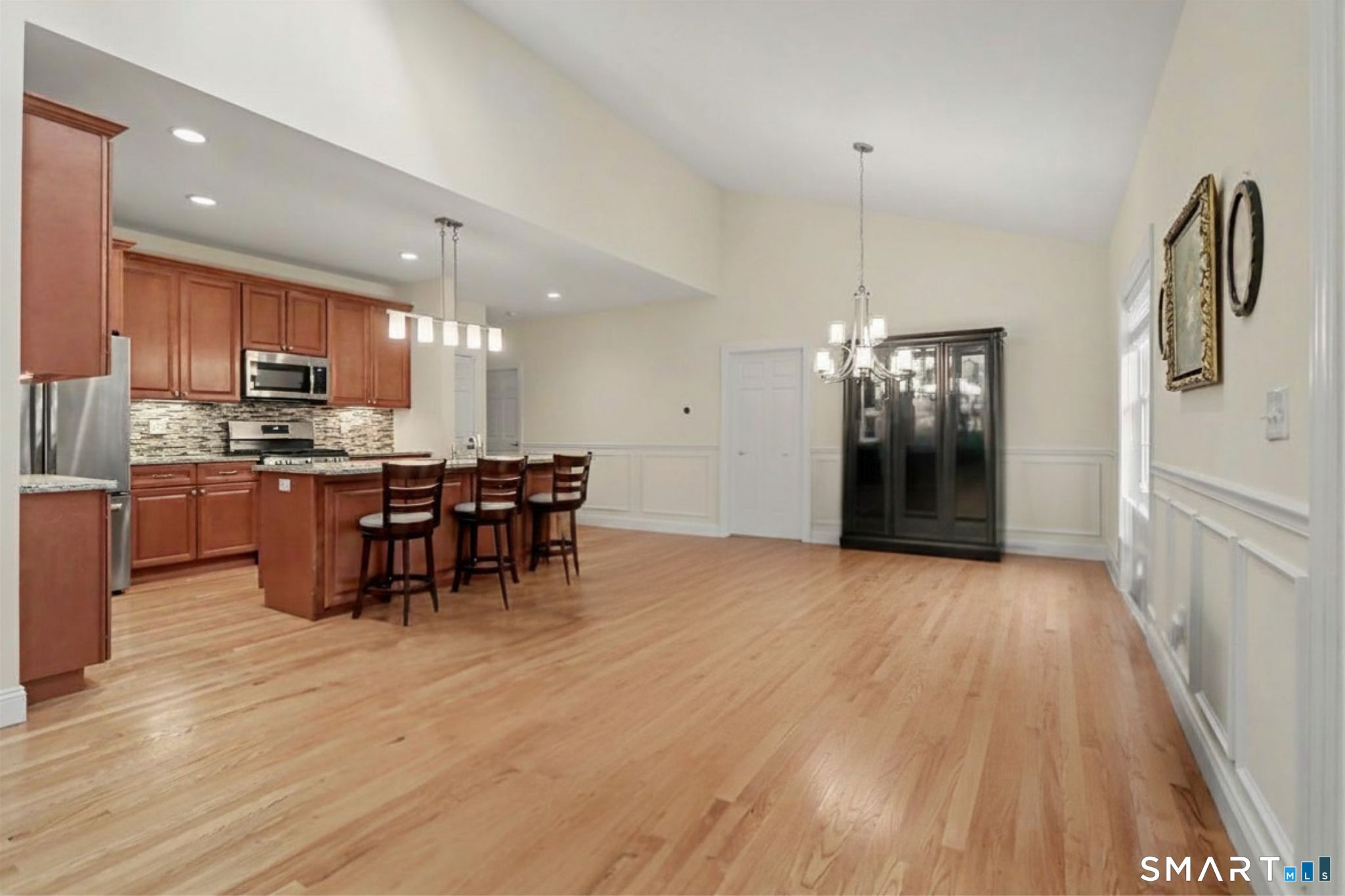 223 Meadow Brook Road Oxford CT 06478