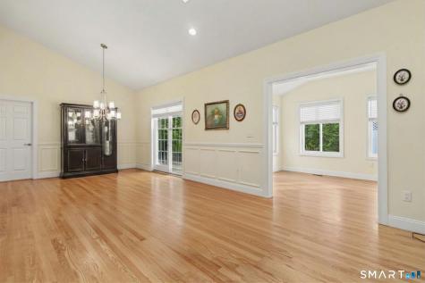 223 Meadow Brook Road Oxford CT 06478