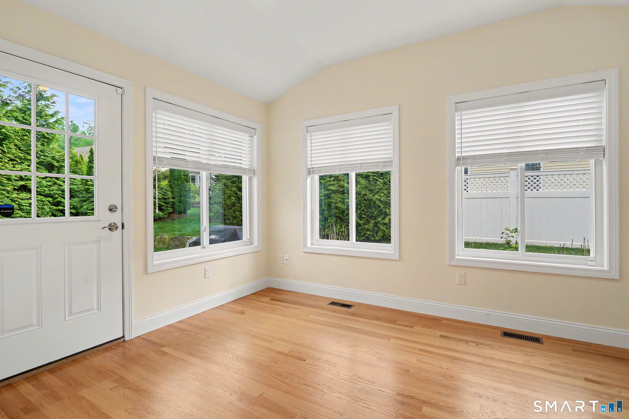 223 Meadow Brook Road Oxford CT 06478