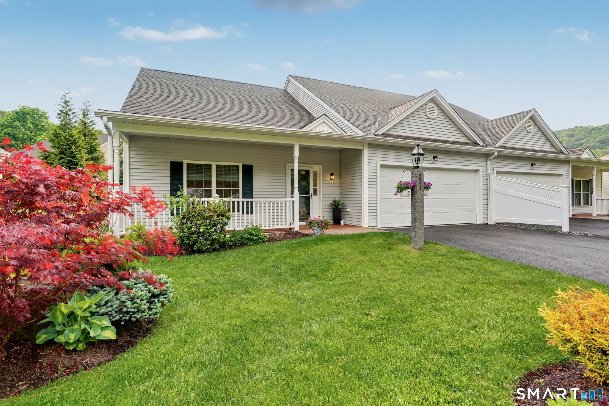 223 Meadow Brook Road Oxford CT 06478