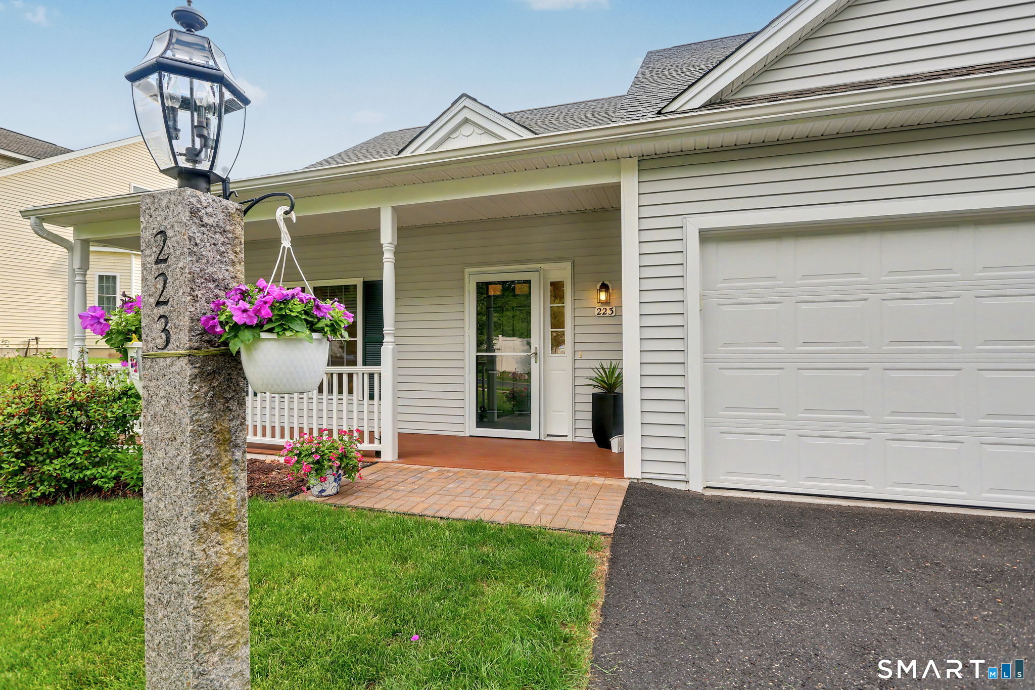 223 Meadow Brook Road Oxford CT 06478