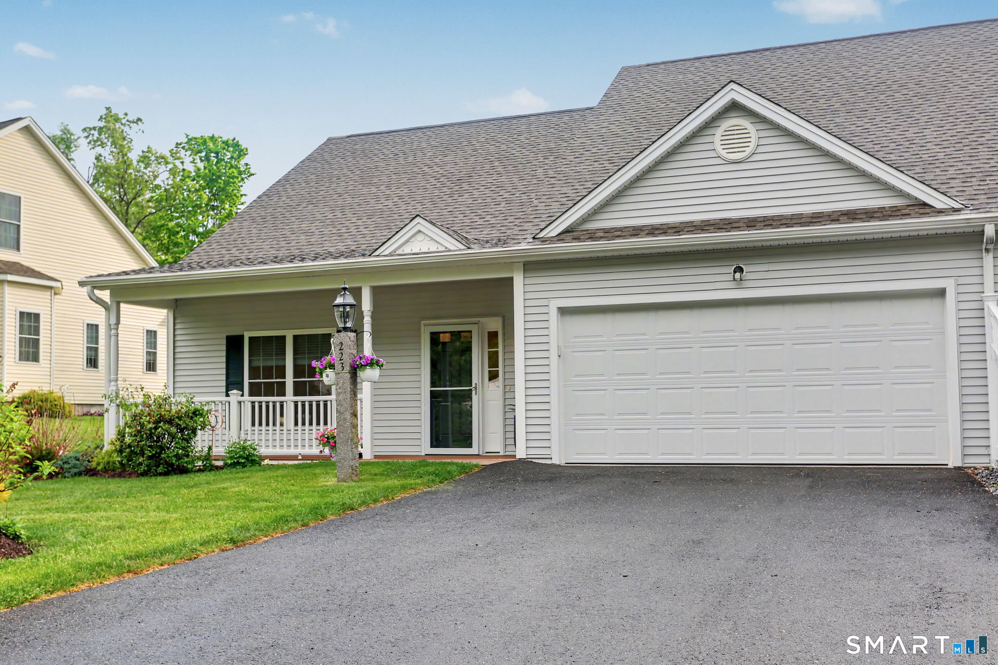 223 Meadow Brook Road Oxford CT 06478