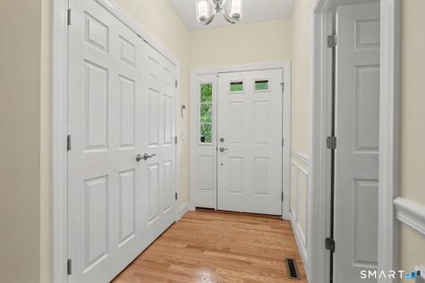 223 Meadow Brook Road Oxford CT 06478