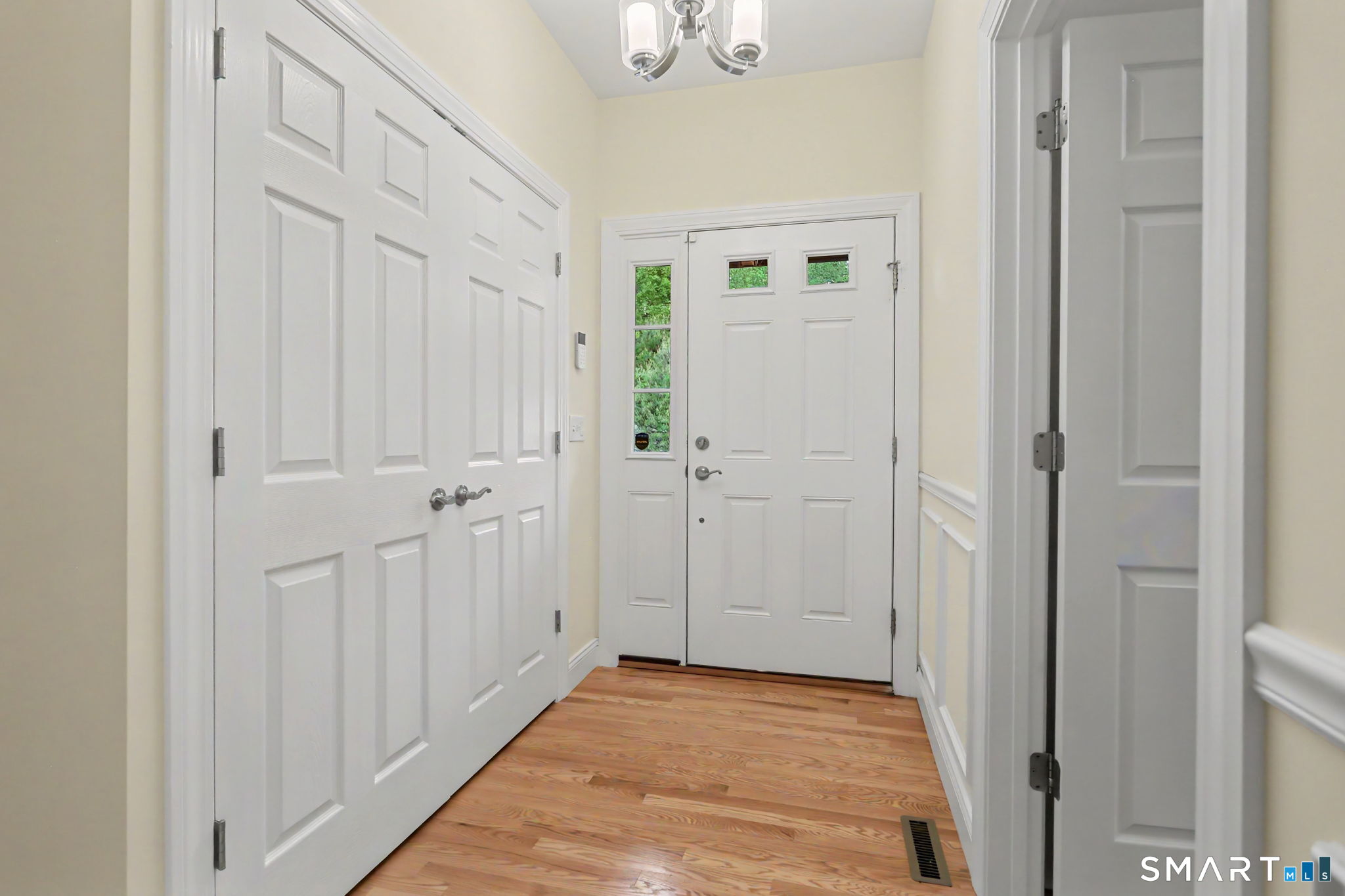 223 Meadow Brook Road Oxford CT 06478