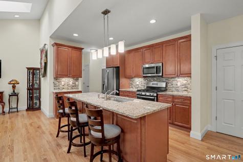 223 Meadow Brook Road Oxford CT 06478