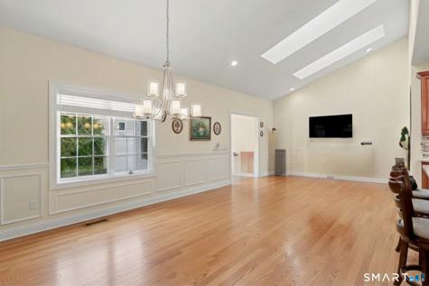 223 Meadow Brook Road Oxford CT 06478