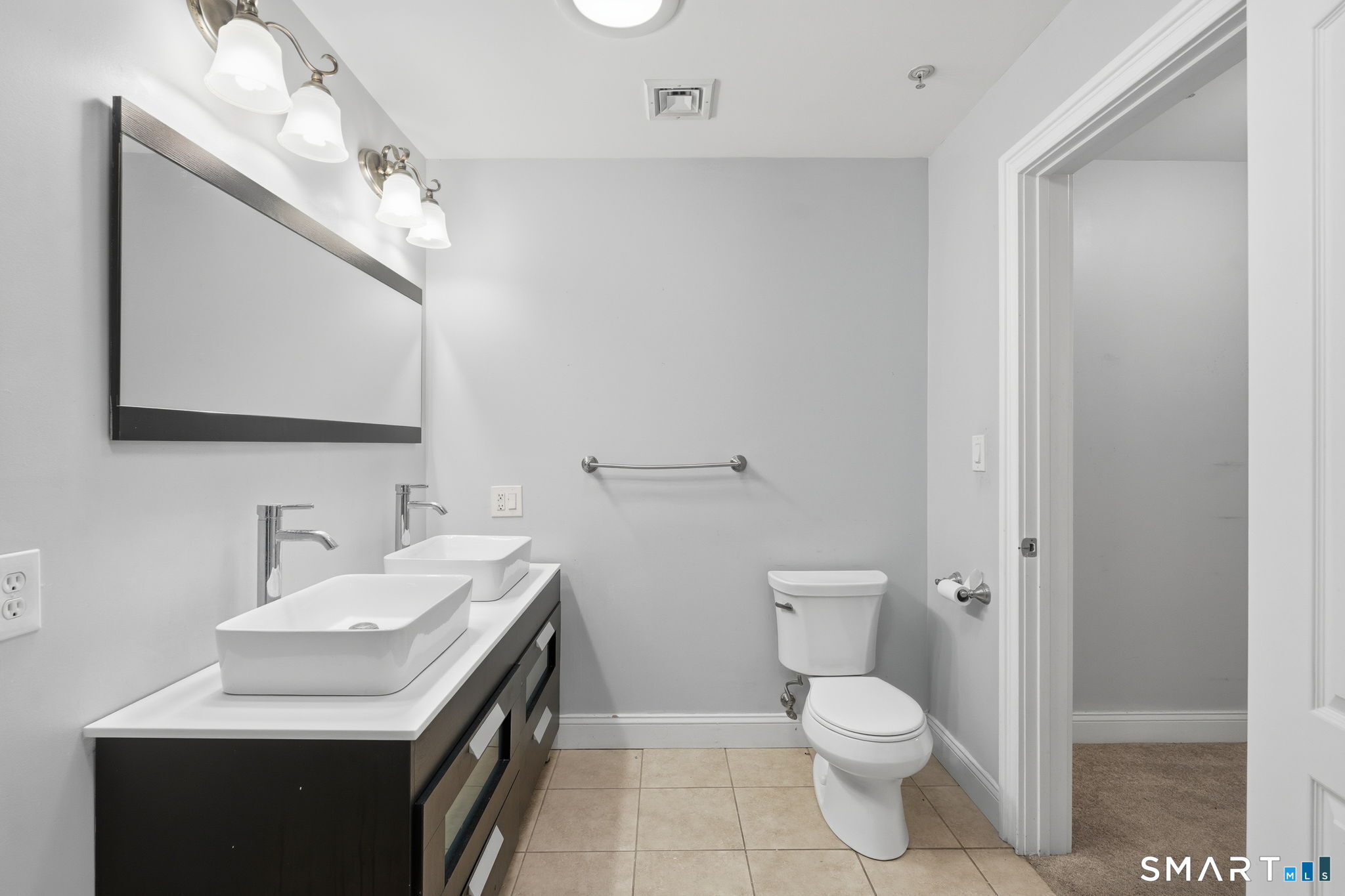 461 Bank Street New London CT 06320