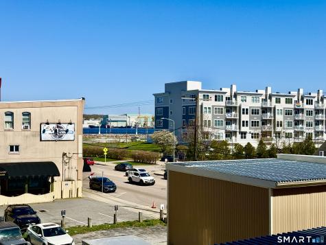 461 Bank Street New London CT 06320