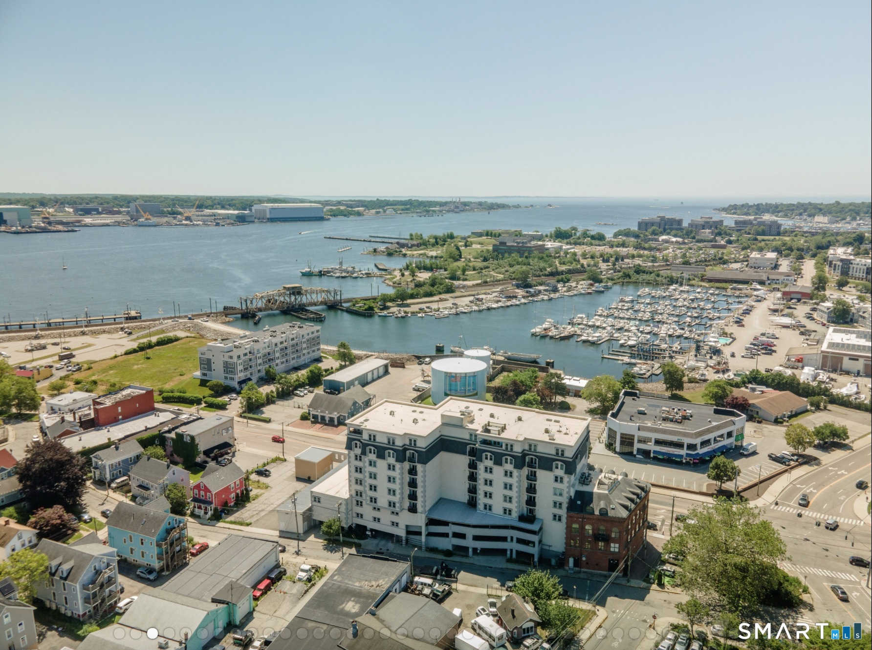 461 Bank Street New London CT 06320
