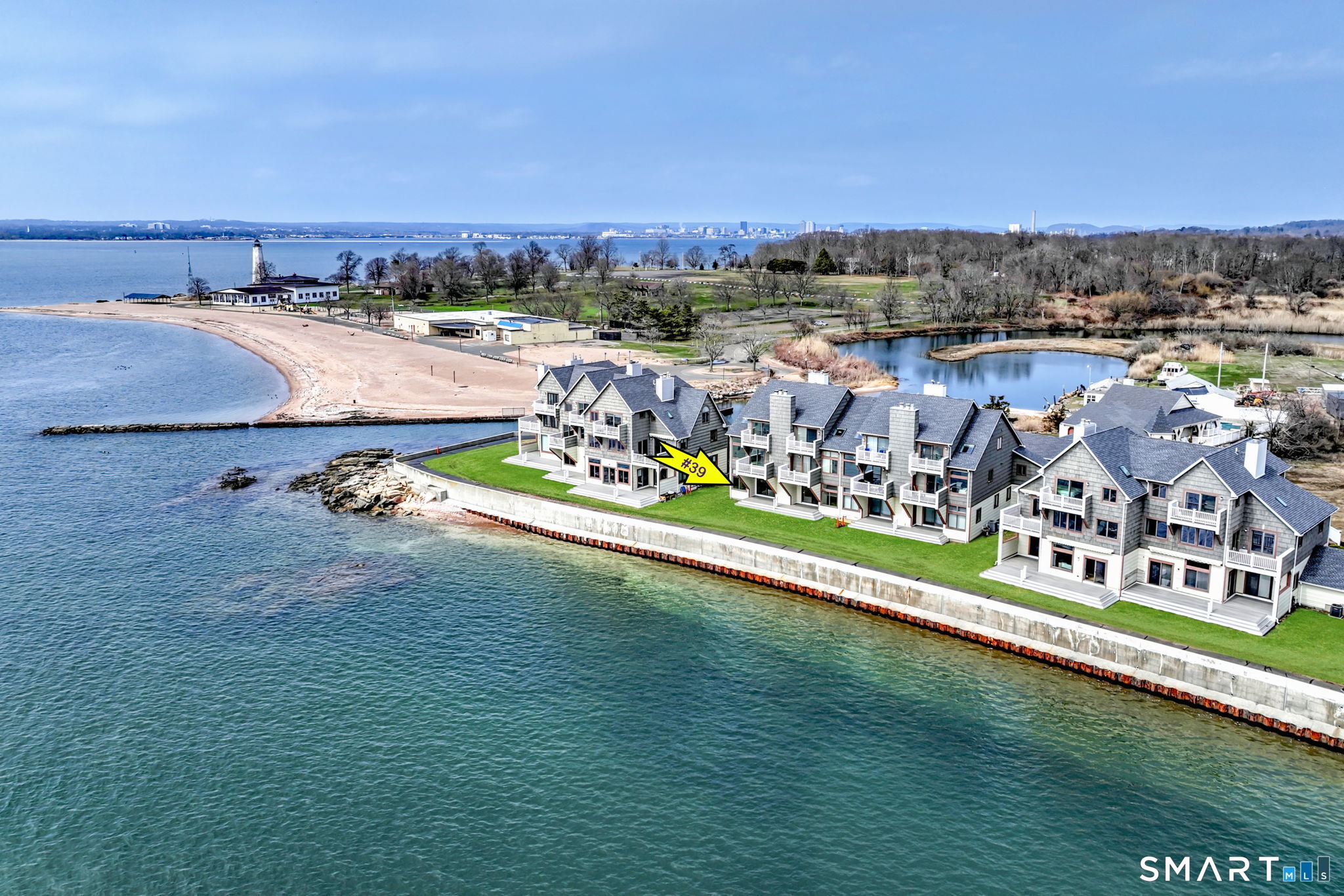 2 Old Town Highway East Haven CT 06512
