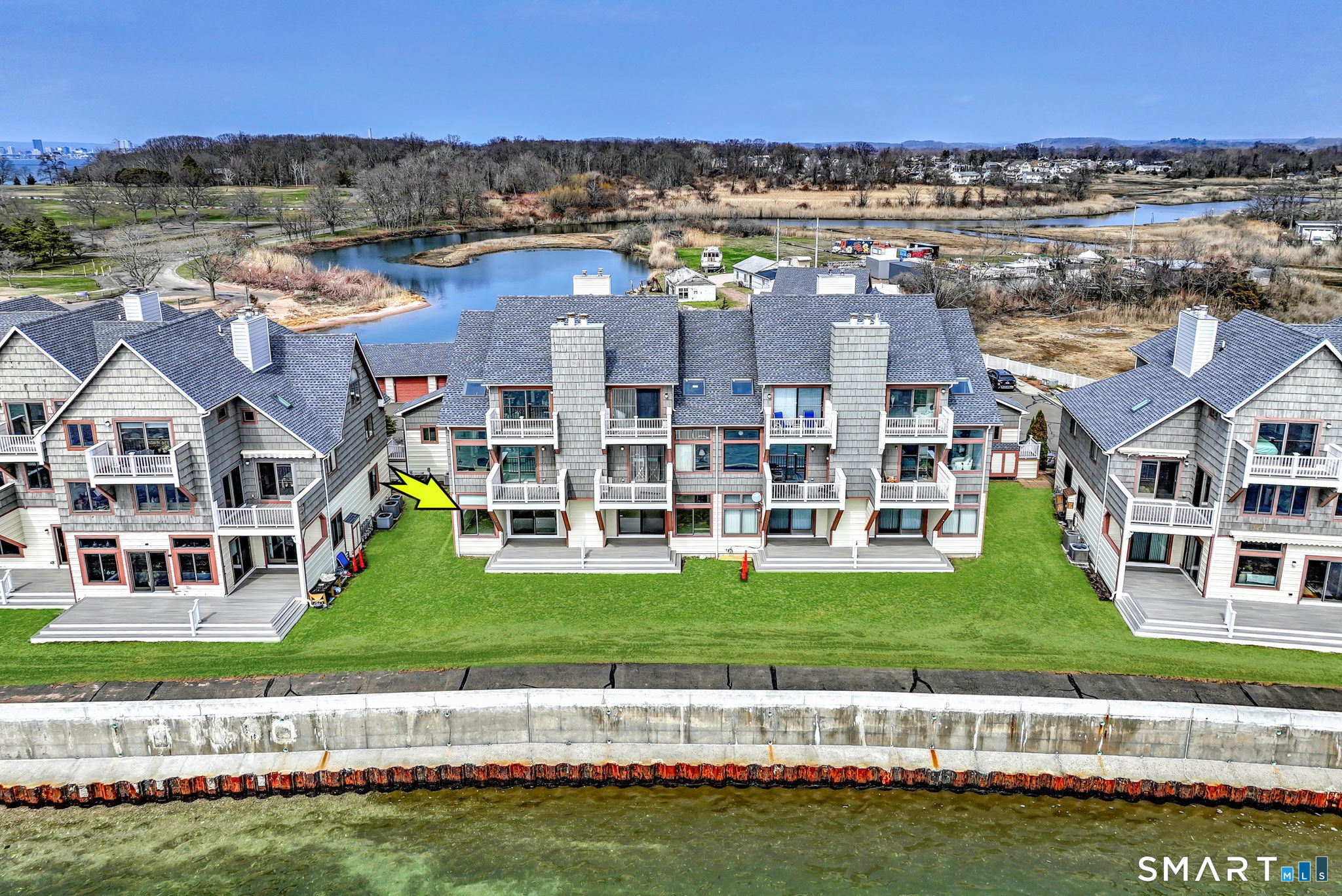 2 Old Town Highway East Haven CT 06512