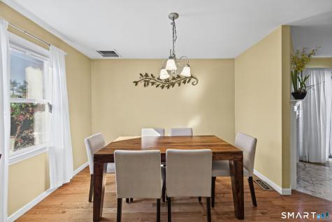 7 Dean Street Danbury CT 06810