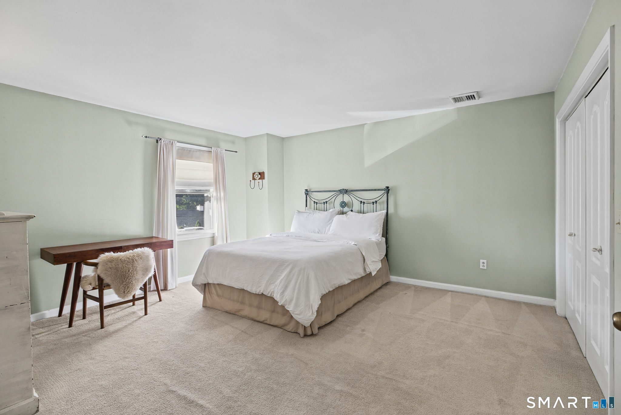 7 Dean Street Danbury CT 06810