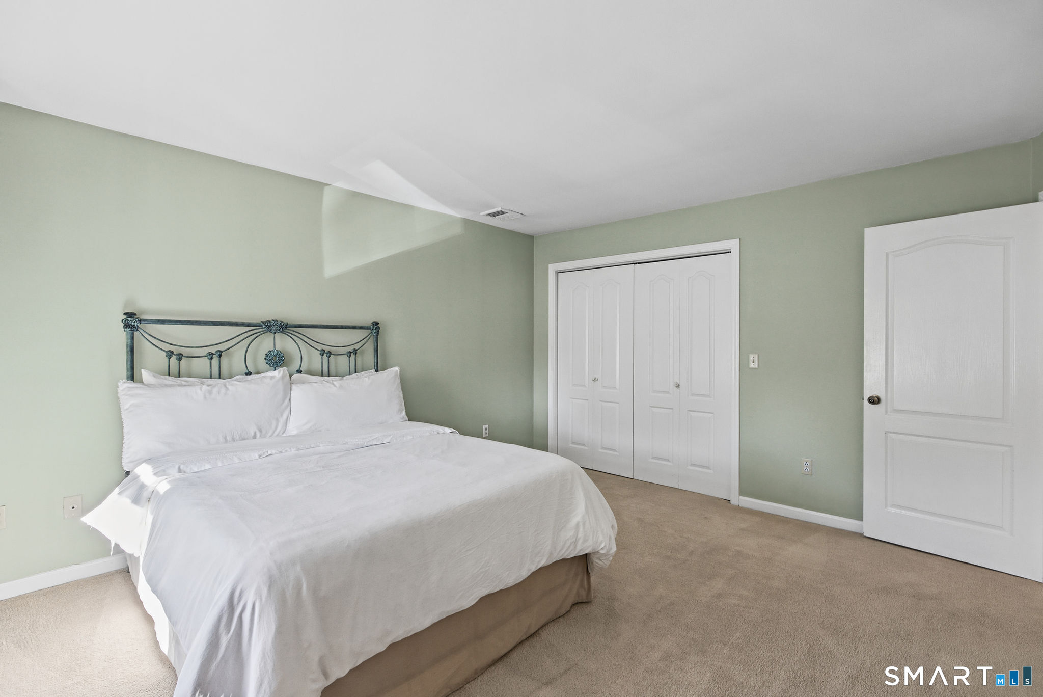 7 Dean Street Danbury CT 06810