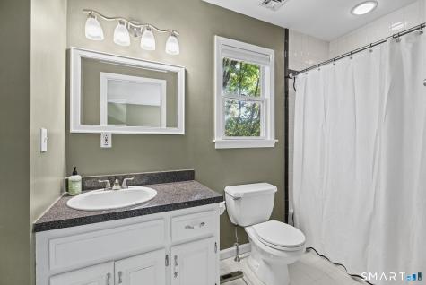 7 Dean Street Danbury CT 06810