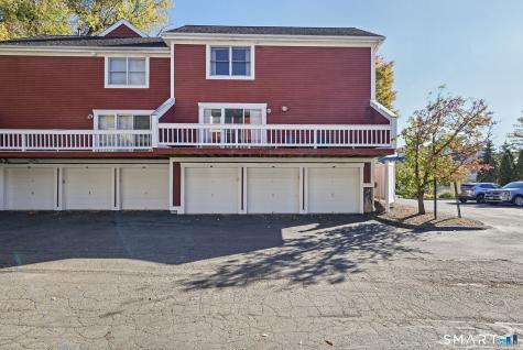 7 Dean Street Danbury CT 06810
