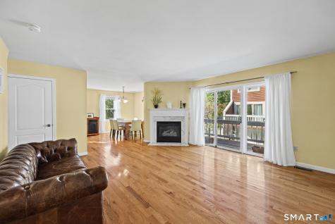7 Dean Street Danbury CT 06810