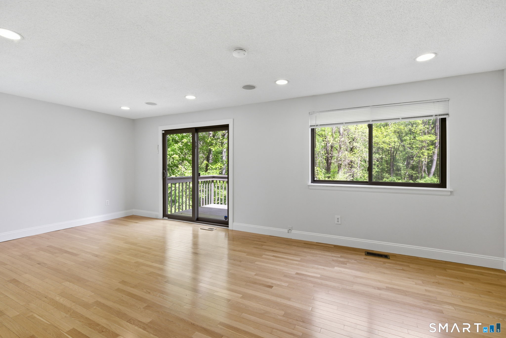 19 Mallard Circle Simsbury CT 06081