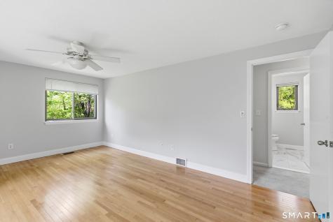 19 Mallard Circle Simsbury CT 06081
