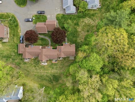 19 Mallard Circle Simsbury CT 06081