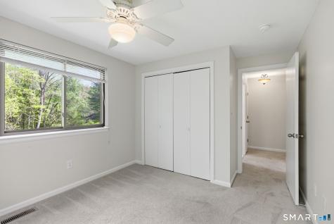 19 Mallard Circle Simsbury CT 06081