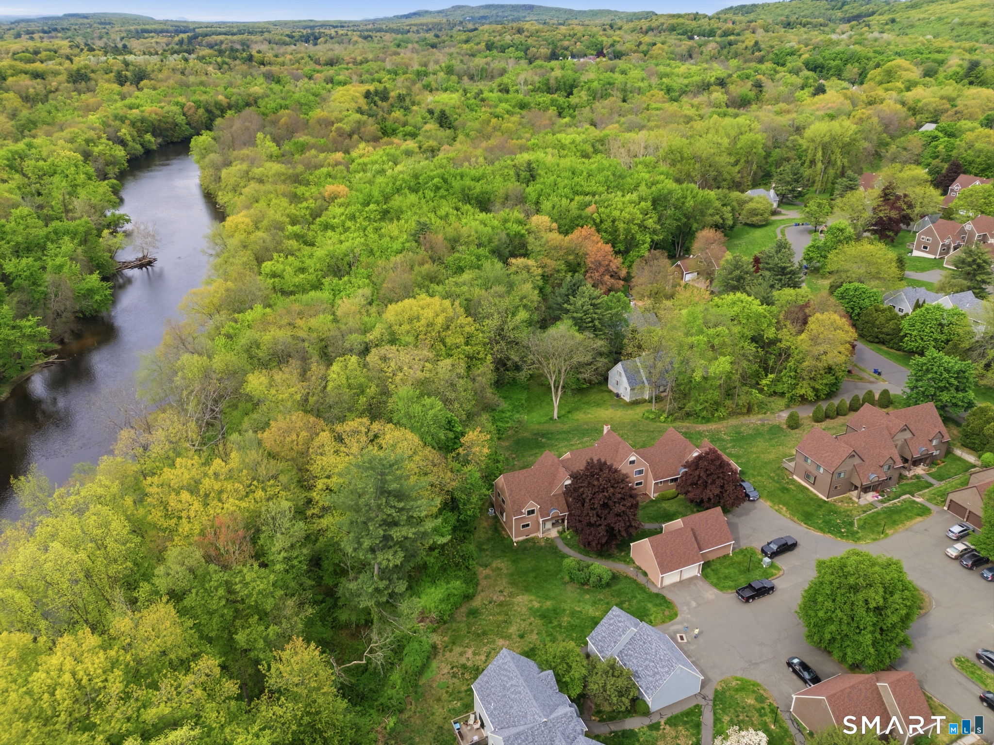 19 Mallard Circle Simsbury CT 06081