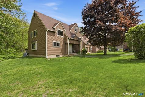 19 Mallard Circle Simsbury CT 06081