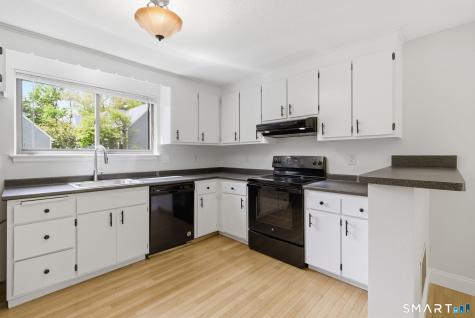 19 Mallard Circle Simsbury CT 06081