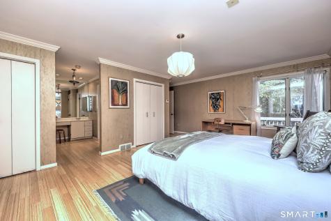 690 Forest Road West Haven CT 06516