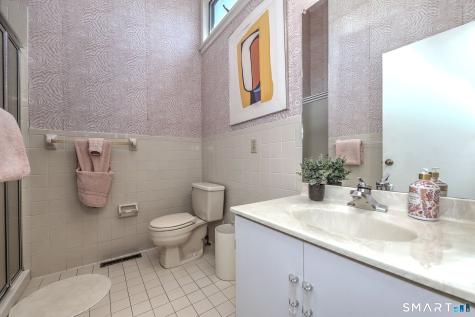 690 Forest Road West Haven CT 06516