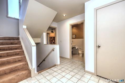 690 Forest Road West Haven CT 06516