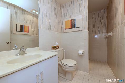 690 Forest Road West Haven CT 06516