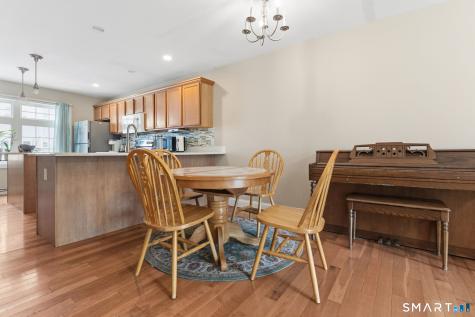 35 Harbor View Lane Norwich CT 06360