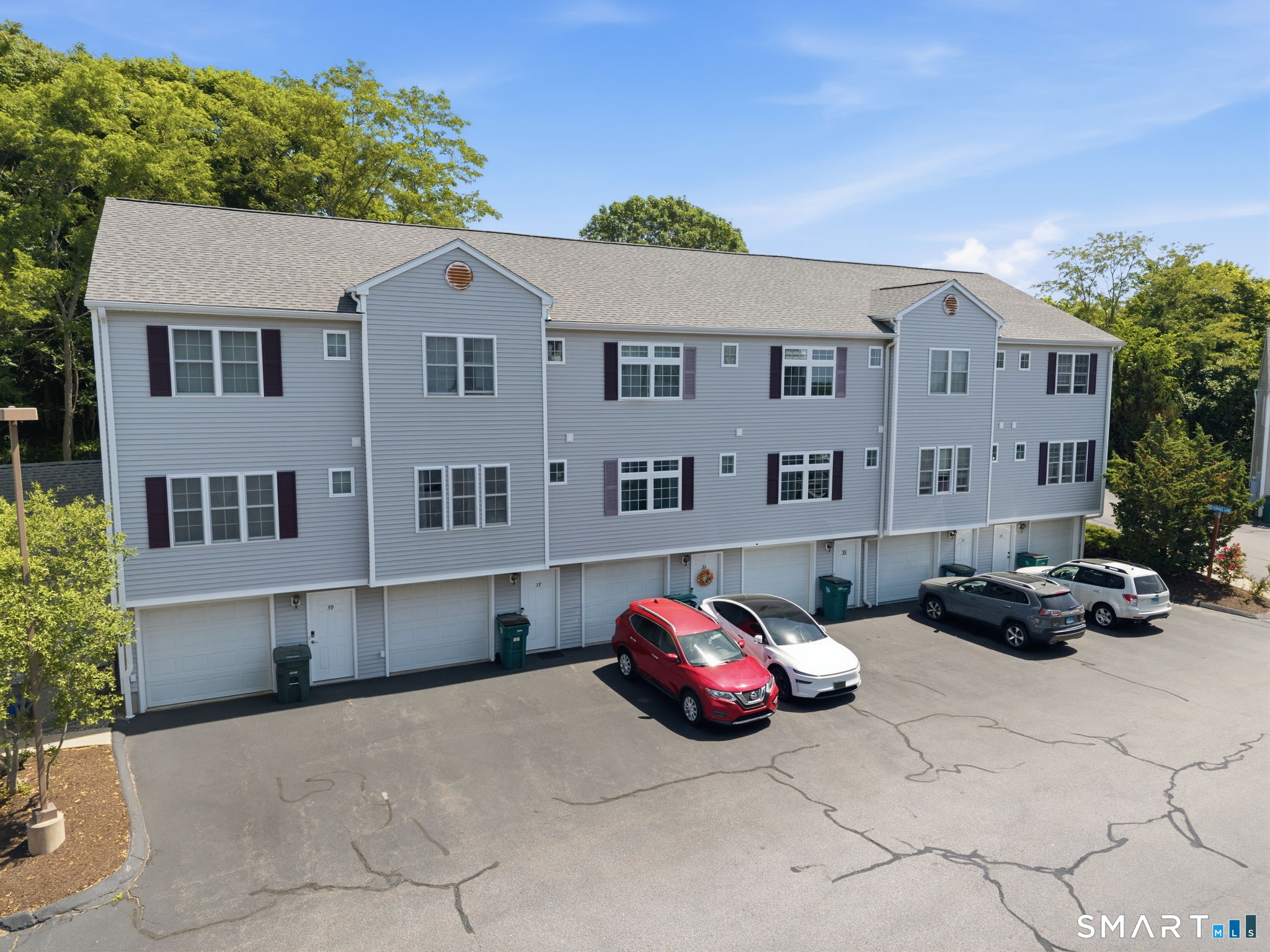 35 Harbor View Lane Norwich CT 06360