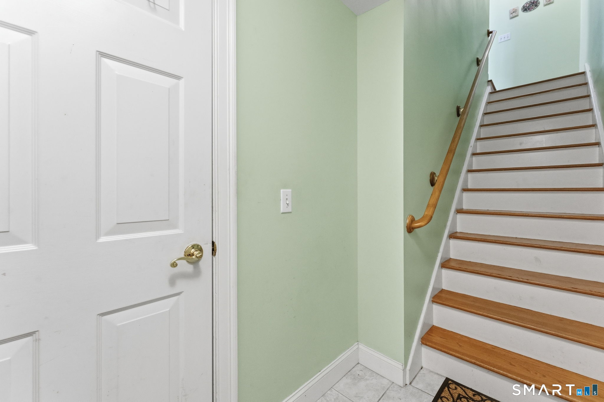 35 Harbor View Lane Norwich CT 06360
