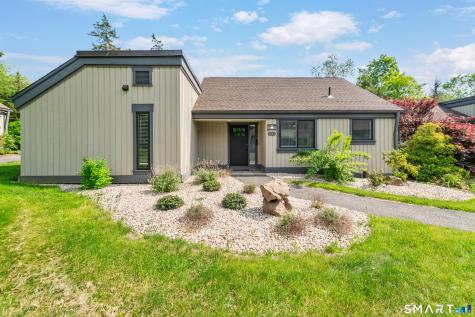 899 Heritage Village Southbury CT 06488