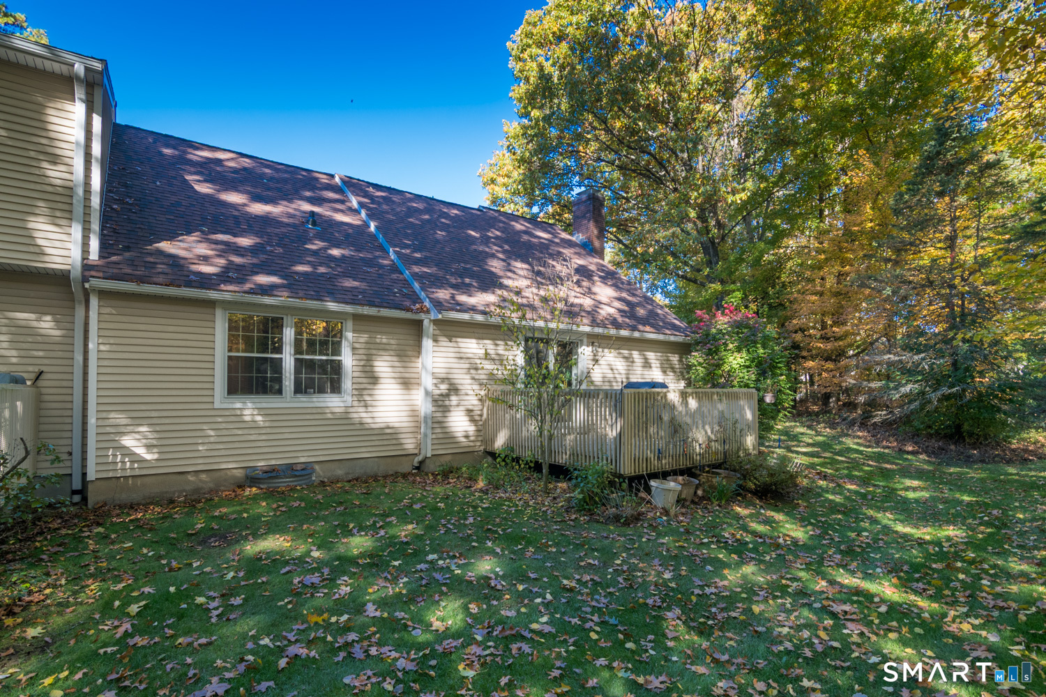 33 The Meadows Enfield CT 06082