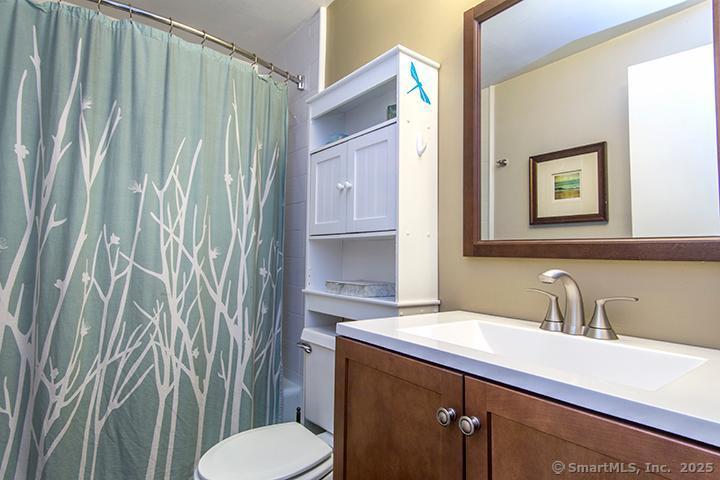84 Wilton Crest Wilton CT 06897