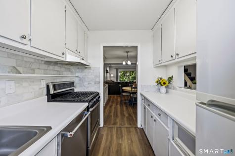 808 Timber Lane Canton CT 06019
