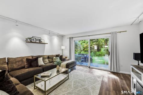 808 Timber Lane Canton CT 06019