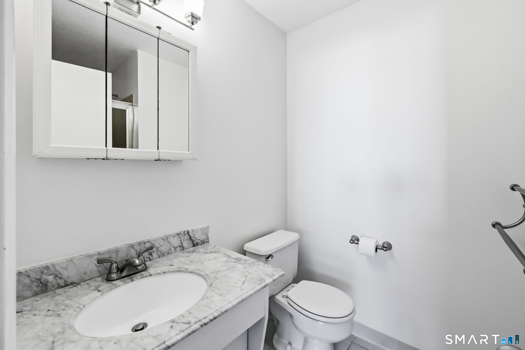 808 Timber Lane Canton CT 06019
