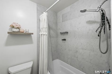 808 Timber Lane Canton CT 06019