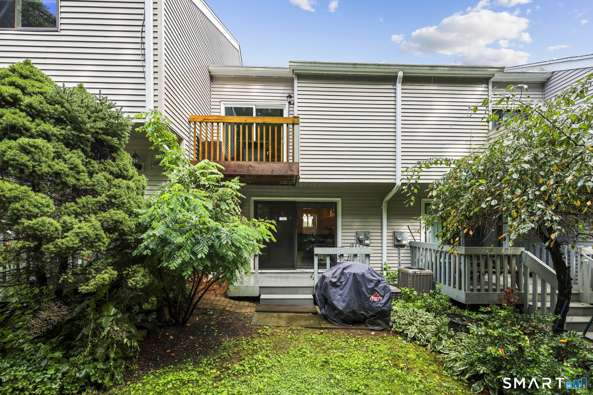 808 Timber Lane Canton CT 06019