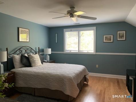 20 Madison Lane Avon CT 06001