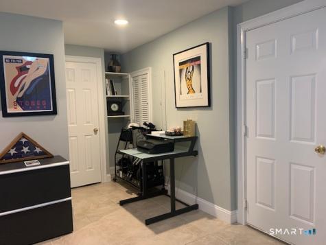 20 Madison Lane Avon CT 06001