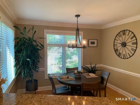 20 Madison Lane Avon CT 06001