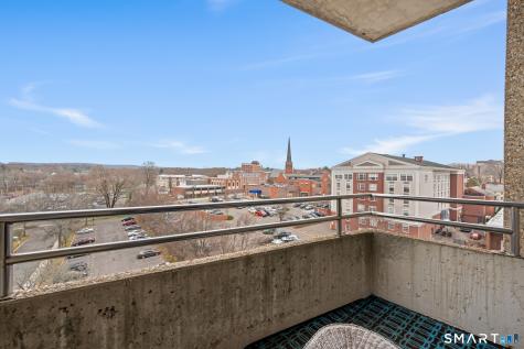 111 Dekoven Drive Middletown CT 06457