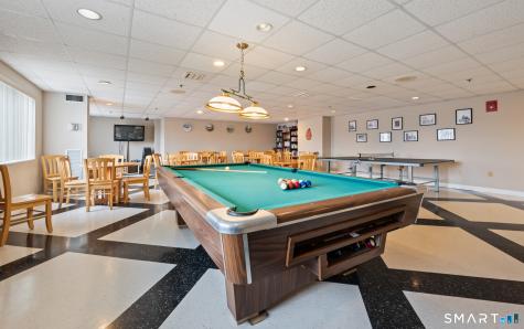 111 Dekoven Drive Middletown CT 06457