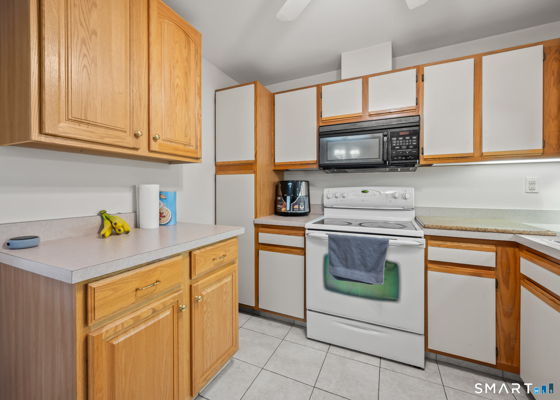 111 Dekoven Drive Middletown CT 06457